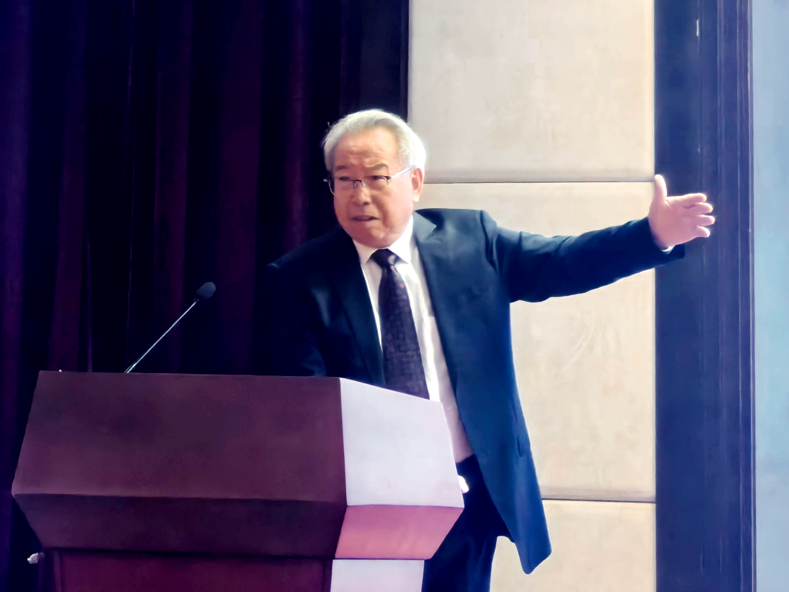 权威发布！中大咨询荣登“2025管理咨询机构50大”榜首