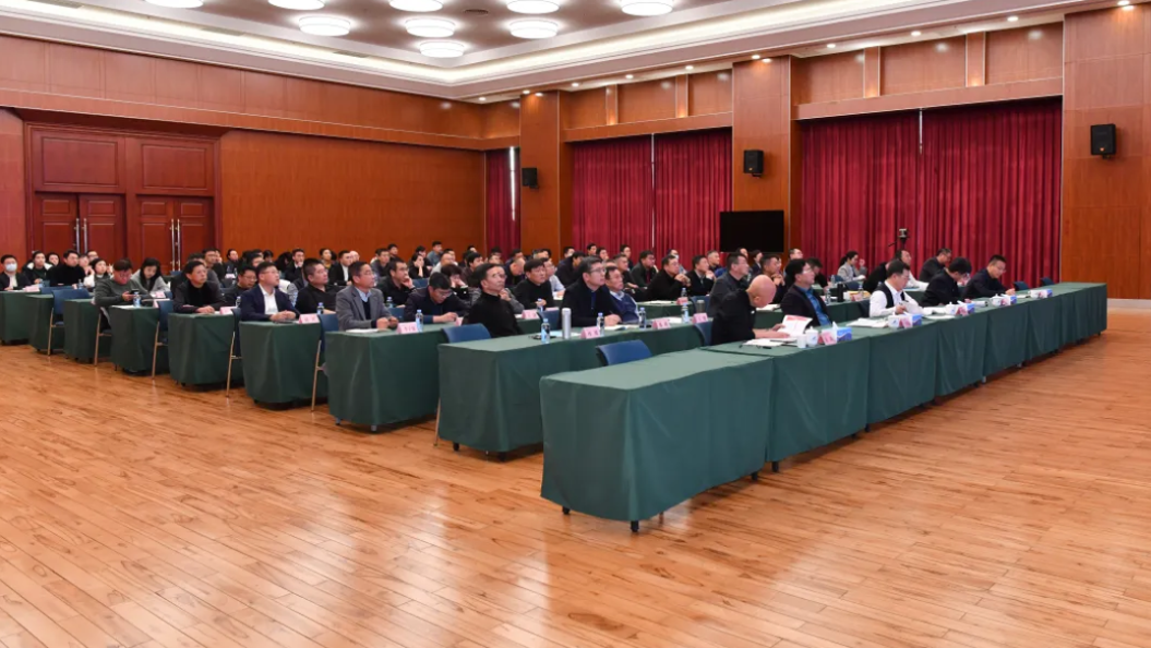 辽水集团携手中大咨询布局“十五五”,以新质生产力培育发展新动能 辽水集团携手中大咨询布局“十五五”,以新质生产力培育发展新动能