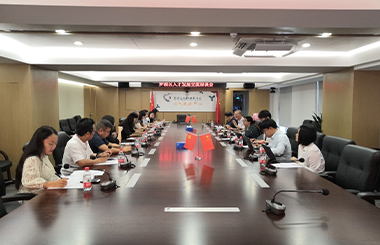 中大咨询人才研究院参与罗湖区文化产业企业座谈会