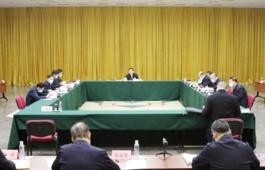 国资委党委认真传达学习中央全面深化改革委员会第二十四次会议精神 加快建设世界一流企业 推进国有企业打造原创技术策源地