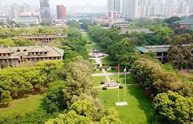 法国总统马克龙访华为何来广东去中山大学演讲？